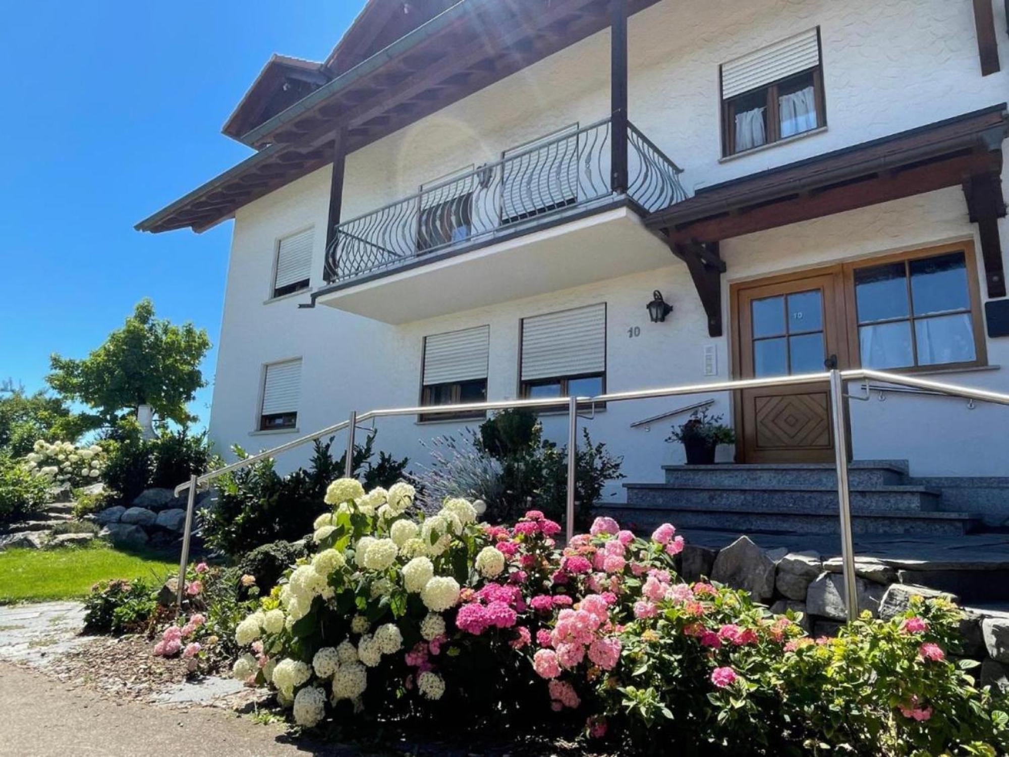 Bergchalet Mirabell - Hofgut FDH Exterior foto